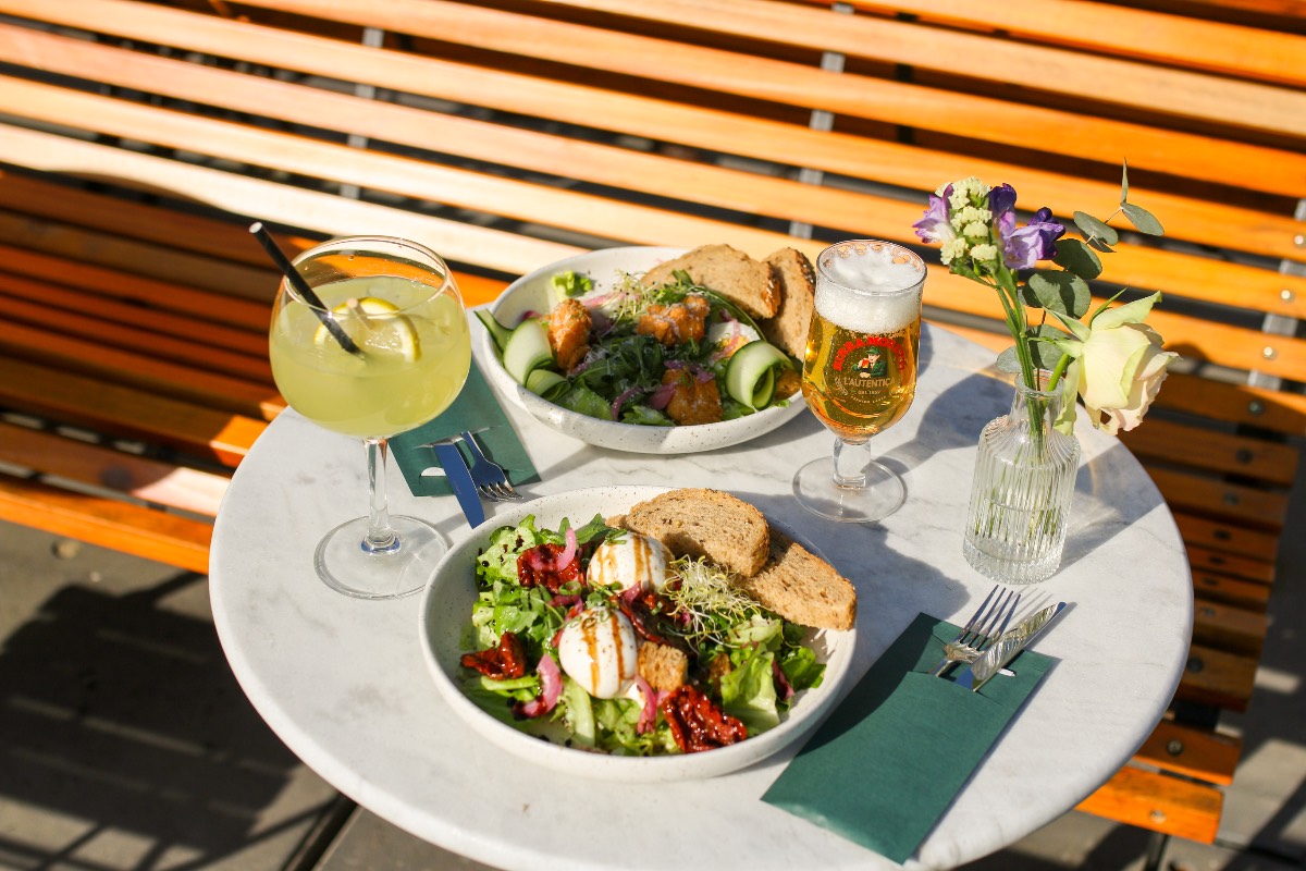 Parq Bistro Café